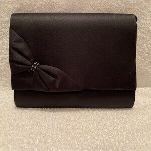 NWT La Regale Formal Satin Evening Clutch with Rhinestone Bow and Shoulder Strap
